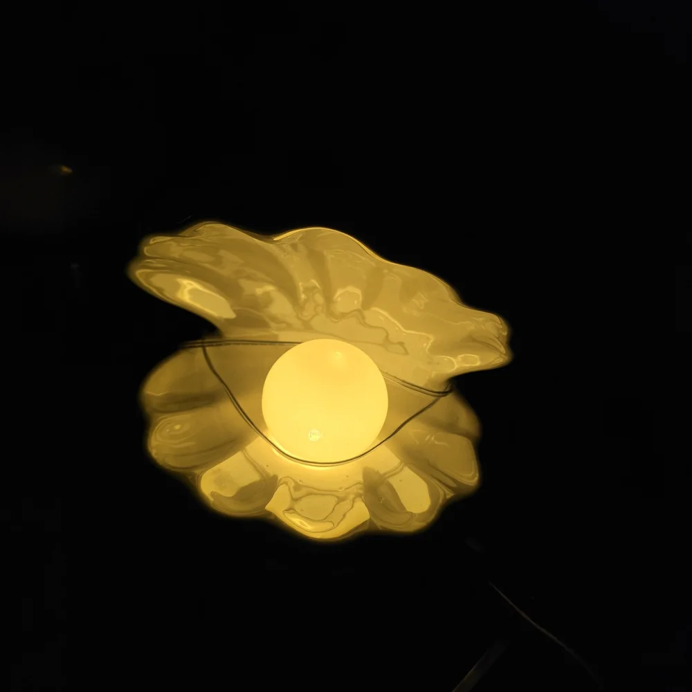 Ceramic Pearl Shell Night Light - Picture 4 of 4